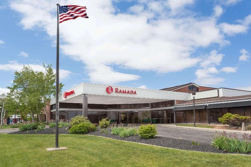 Ramada by Wyndham Cedar City photo 1