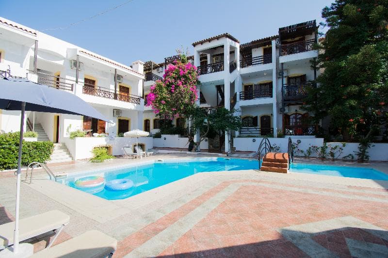 Rena Apartments 3
