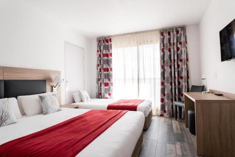 Adonis Cannes Hotel Thomas 2