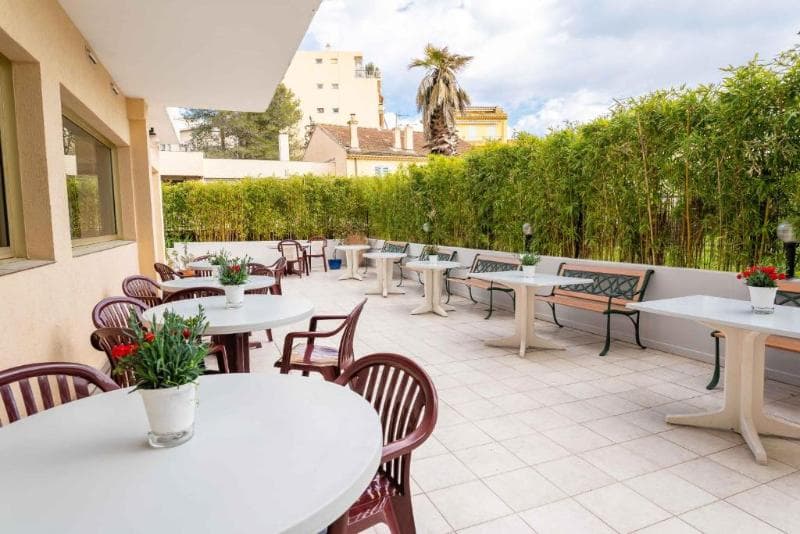 Adonis Cannes Hotel Thomas 3