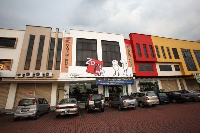Zoom Inn Boutique 3
