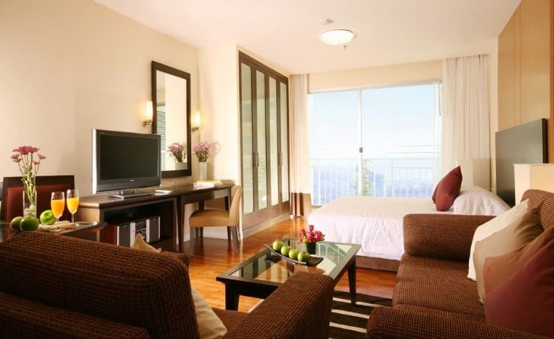 Cape Racha Hotel 5