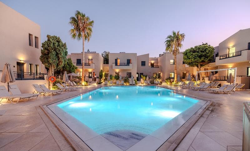 Blue Aegean Hotel & Suites 1