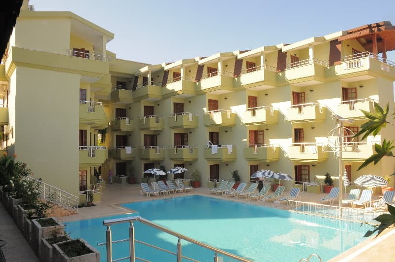 Ares City Hotel main