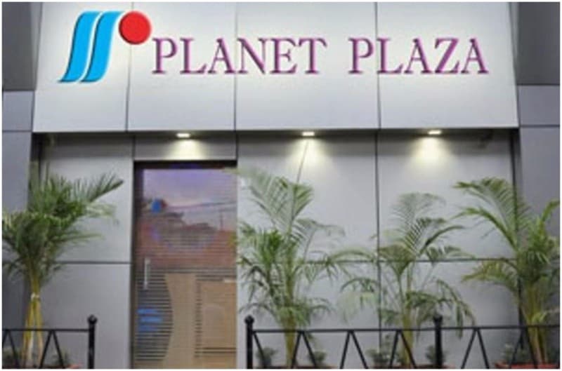 Hotel Planet Plaza main