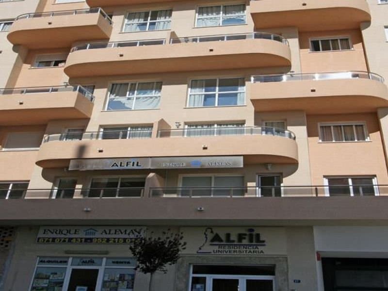 Residencia Universitaria Alfil main