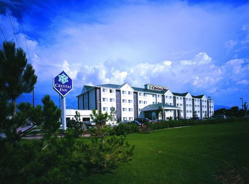 Crystal Inn Hotel & Suites Midvalley 4