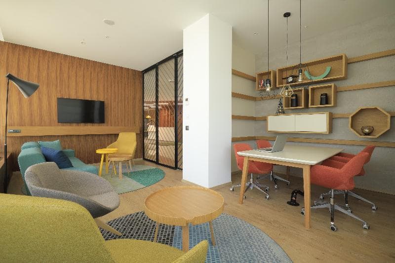 Holiday Inn Skopje 5