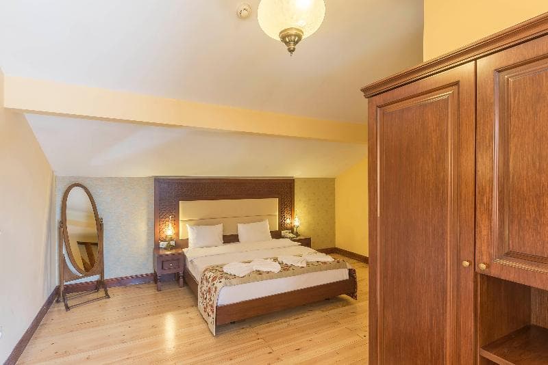 Lalinn Hotel 3