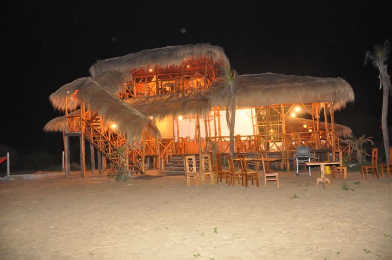 Kirinda Beach Front Hotel main