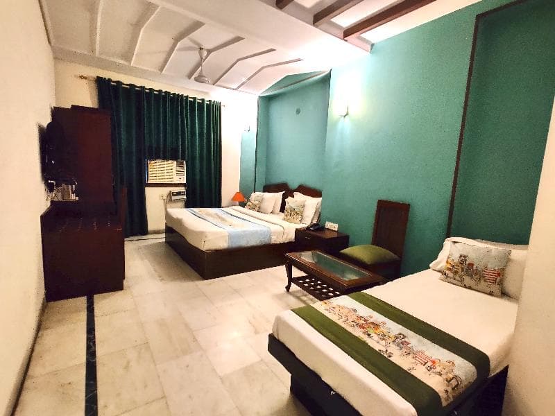 Hotel Unistar 4