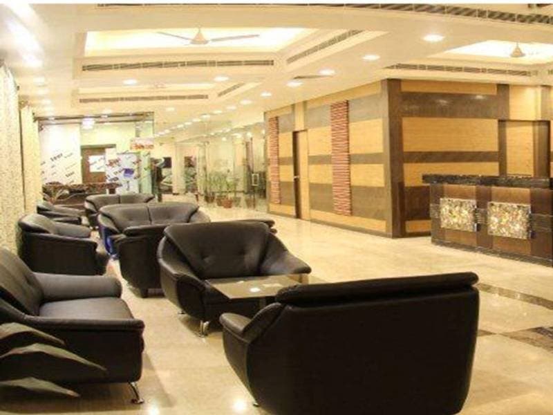Amantra Comfort Hotel 5