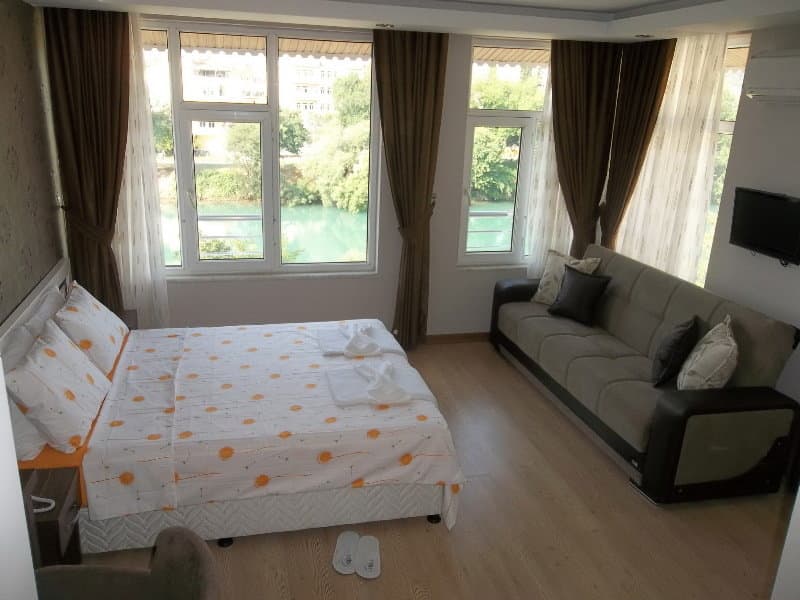 River Boutique Hotel 4