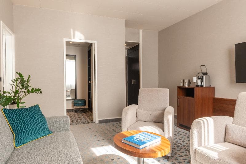 Crowne Plaza Paris Republique 3