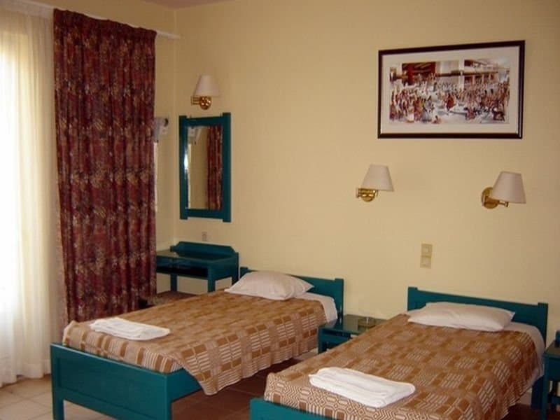 Hotel Ilios 4