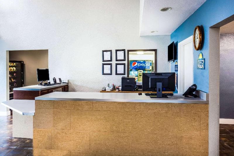 SureStay Hotel by Best Western Chula Vista San Diego Bay 3