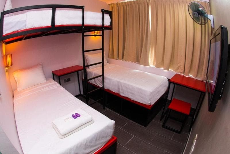 Tune Hotel - Waterfront Kuching 4