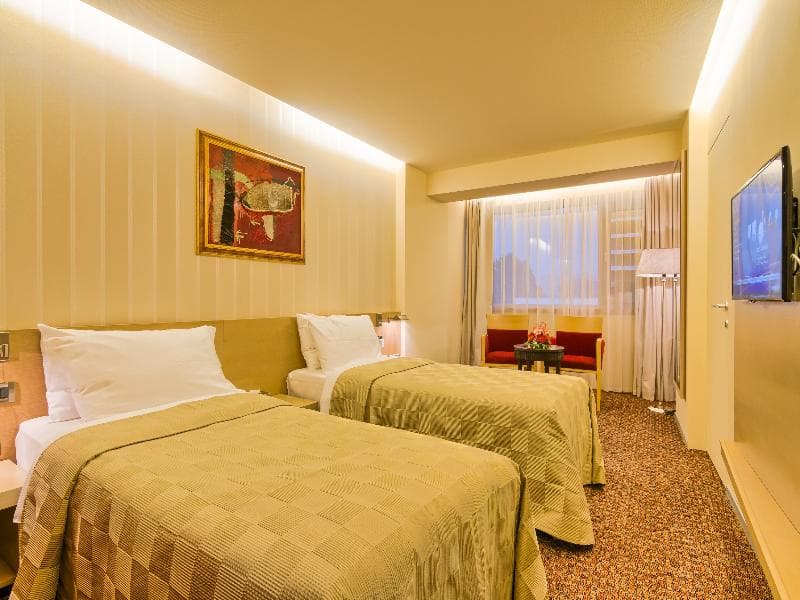 HoTel Vega 4