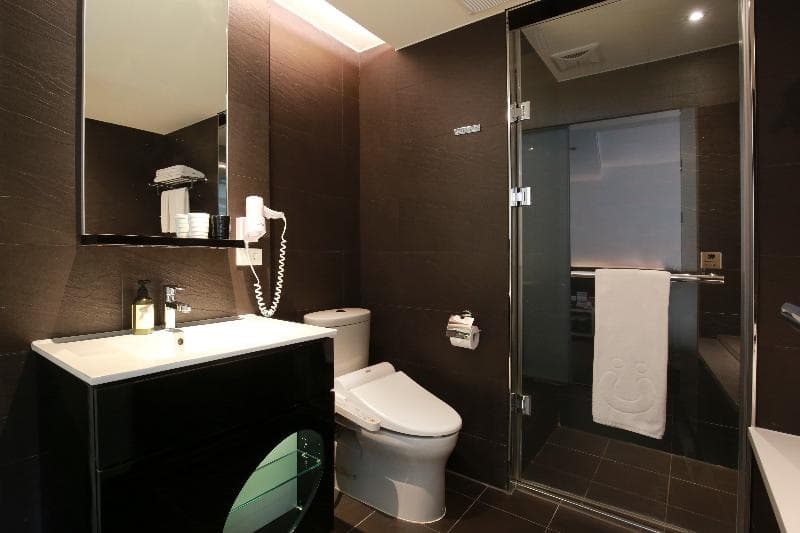 CityInn Hotel Plus (Taichung Station Branch) 5