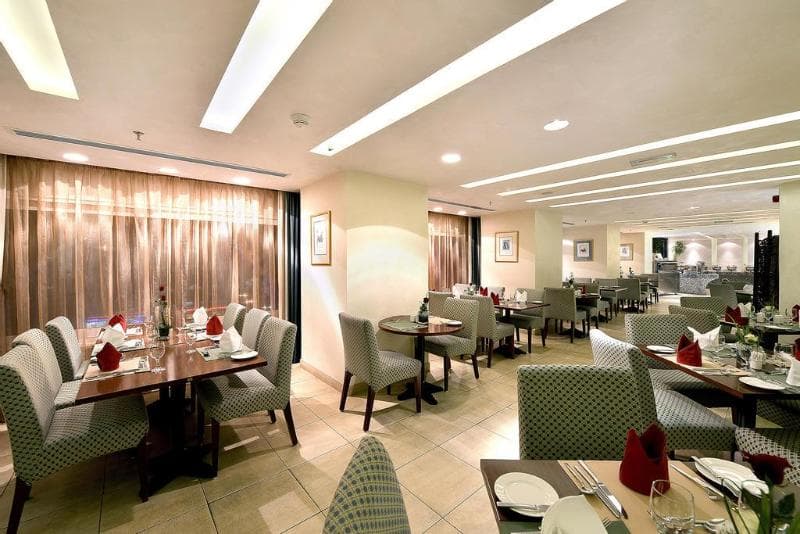 City Seasons Al Hamra Hotel 3