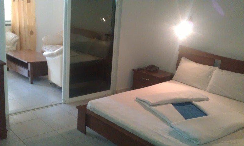 Sarge's Hotel 4