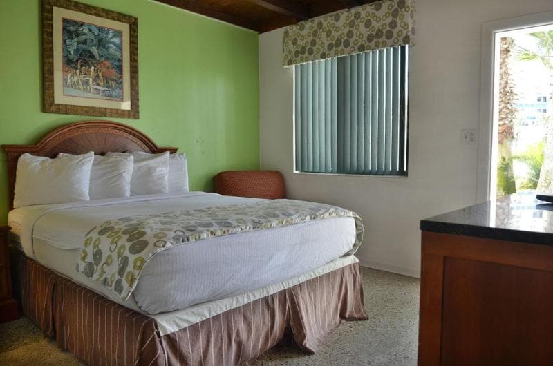 Dream Inn 1