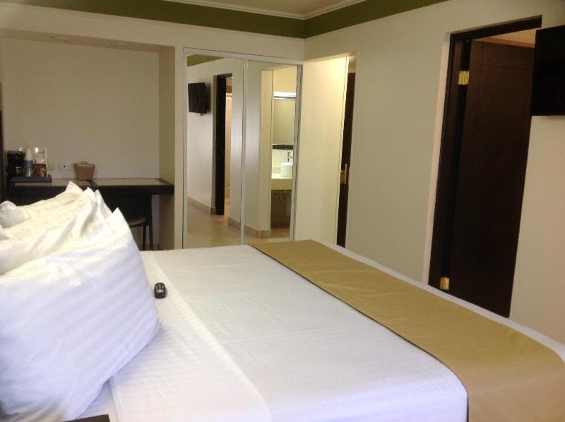 Best Western Hotel Plaza Matamoros 3