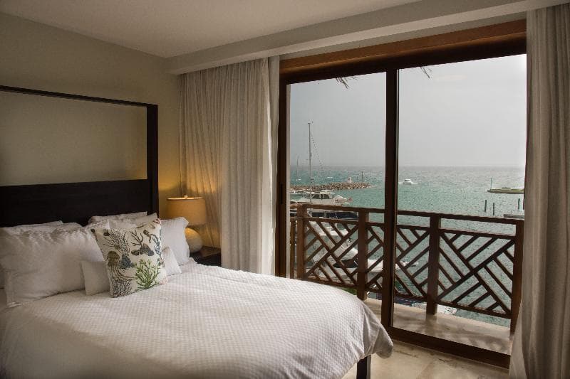 The Bannister Hotel & Yacht Club photo 1