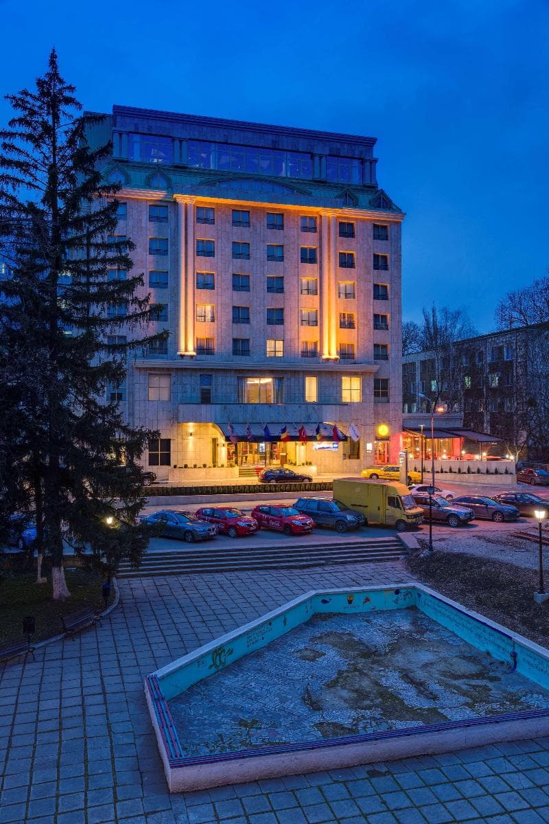 Radisson Blu Leogrand Hotel, Chisinau photo 1