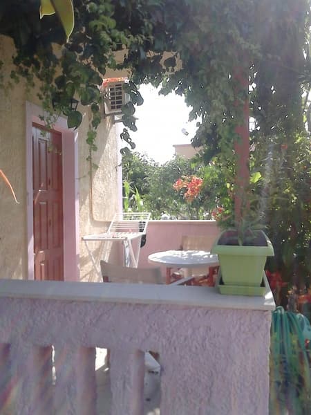 Smaragda photo 1