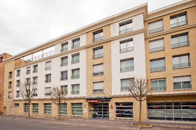 VALENCIENNES - Residhome Appart Hotel du Théâtre 1