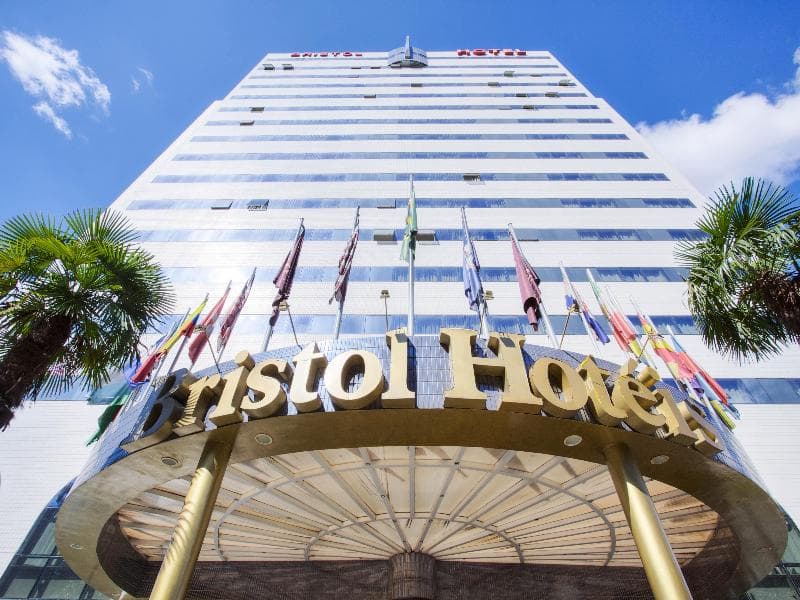 Bristol International Airport Hotel 4