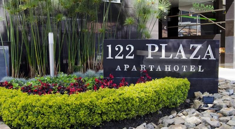 122 Plaza Apartahotel 2