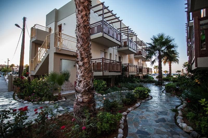Ilian Beach Studio Apartments 4