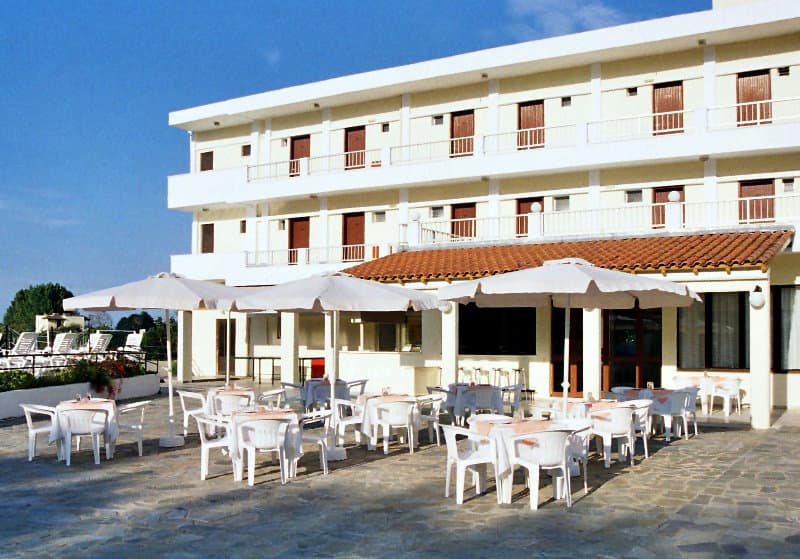 Hotel Prassino Nissi main