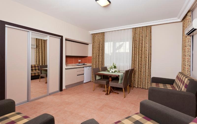 Royalisa City Apart Hotel 5