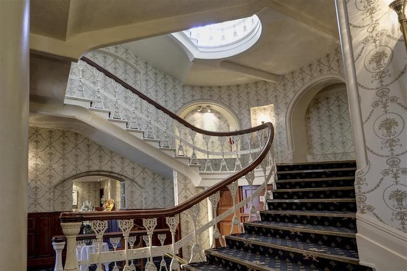 Duke of Cornwall Hotel 4