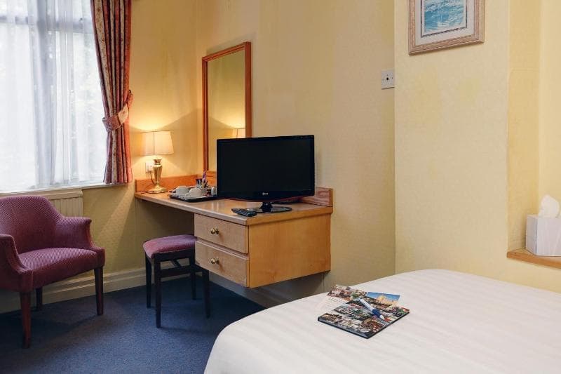 Best Western Livermead Cliff Hotel 5