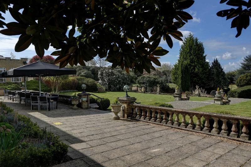 Best Western Chilworth Manor Hotel 5