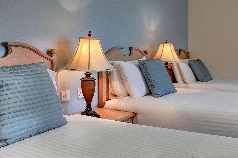 Best Western The Manor Hotel & Suites 5