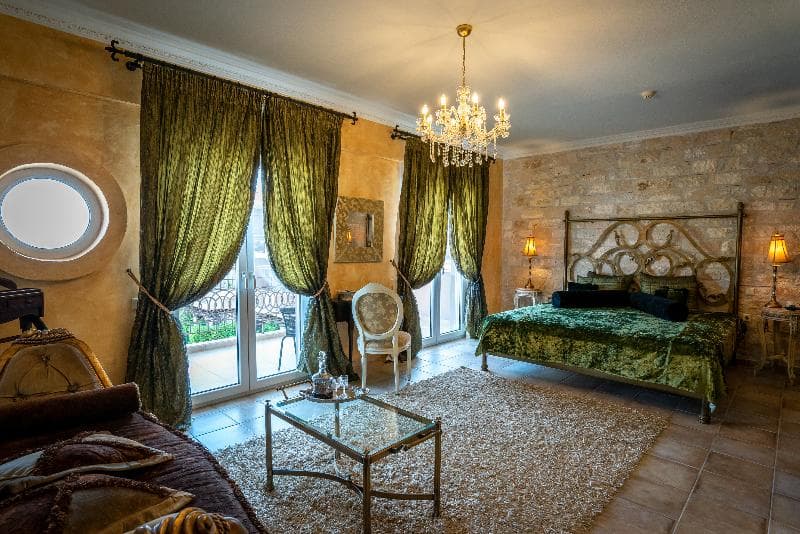 Achtis Hotel 3