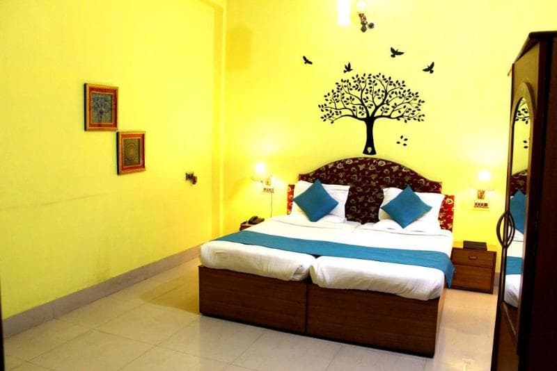 Gupta Inn Cantonment By OYO Rooms 5