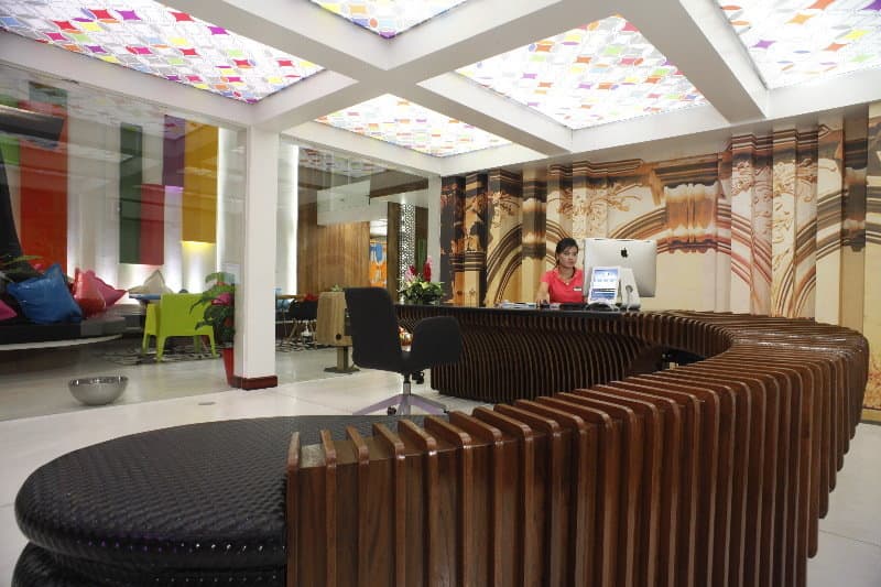 The Color Hotel 3