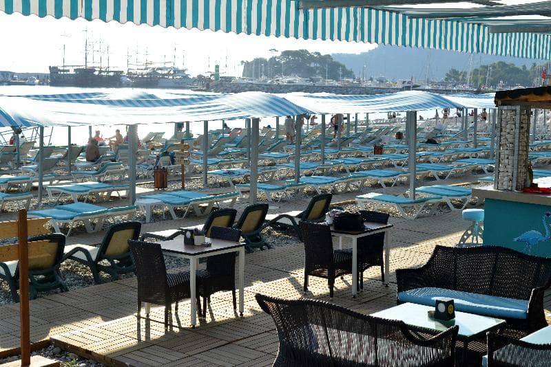 Lancora Beach Hotel 4