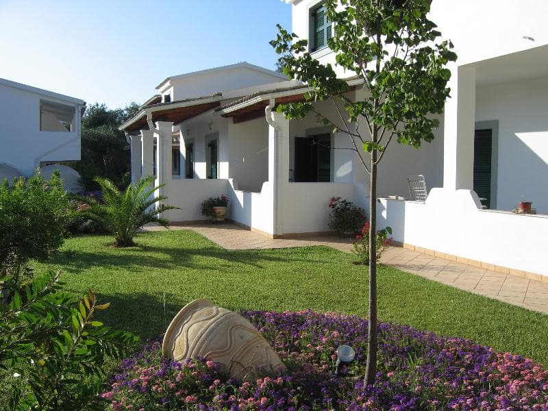 Paradise Inn main