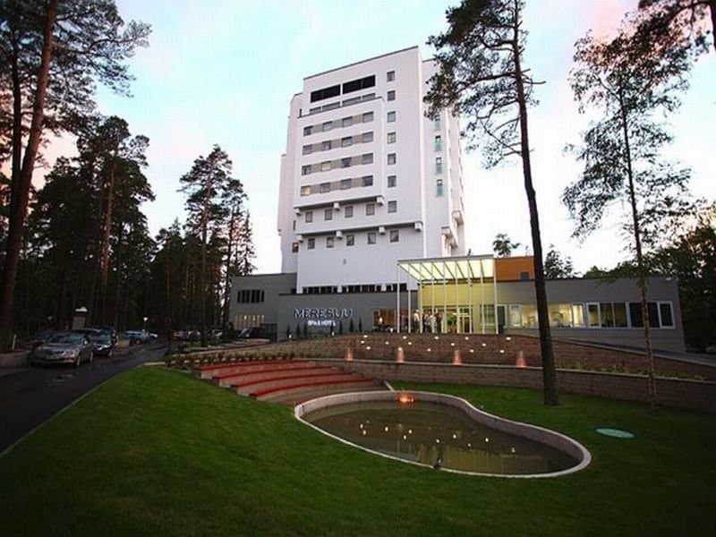 Meresuu Spa & Hotel main