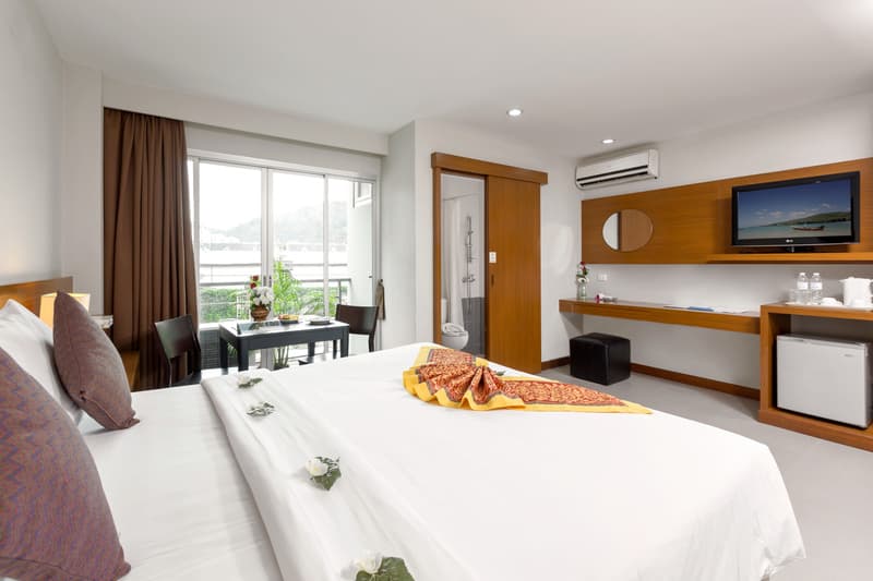 Patong Bay Residence main