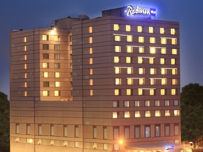 Radisson Blu Hotel Chennai City Centre 4