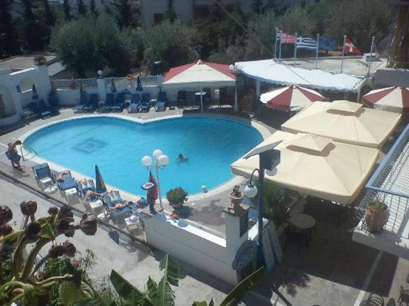 Ninetta's Studios & Apartments 3