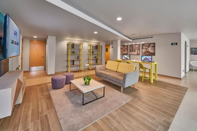City Express Suites Anzures 4